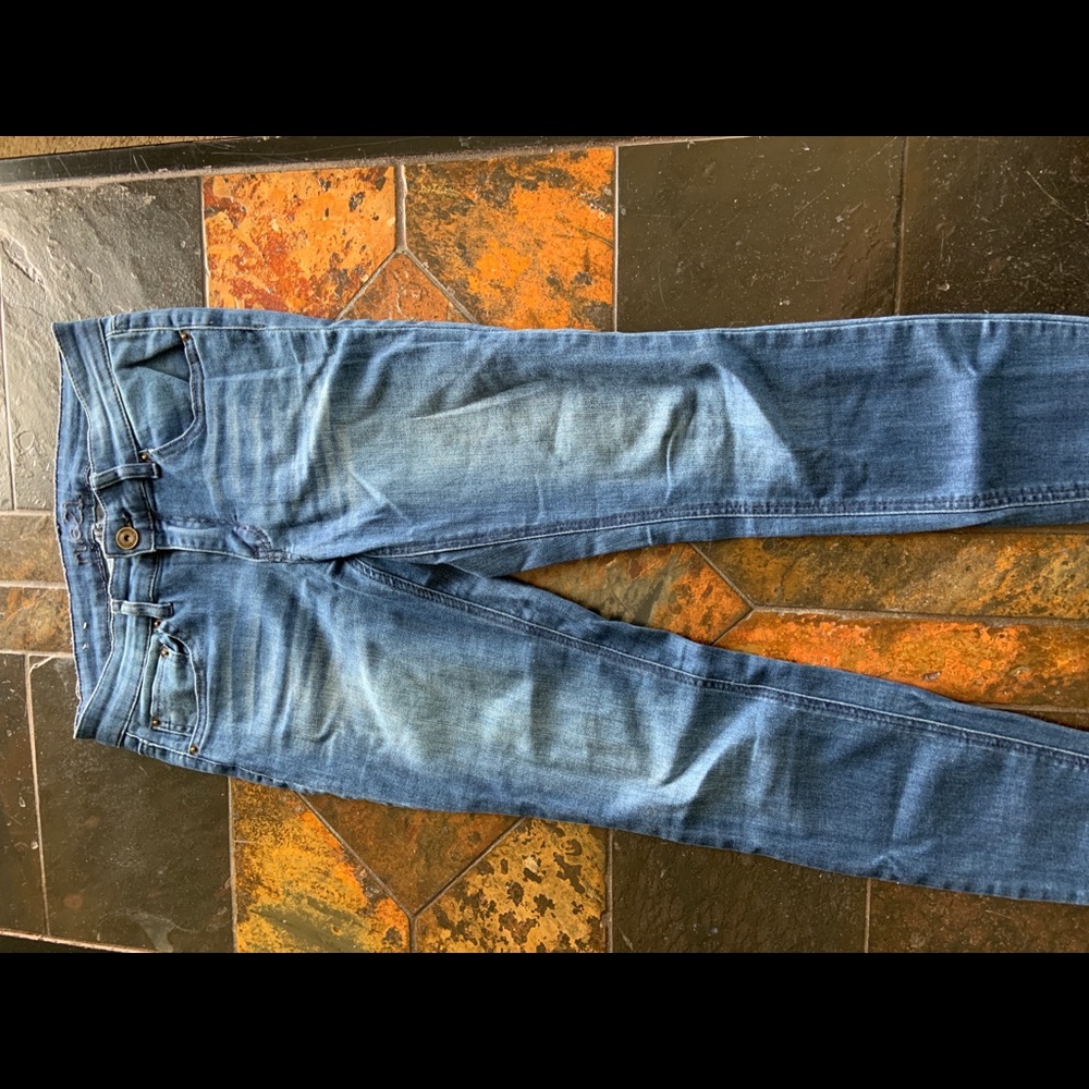 Mid rise jeggings
